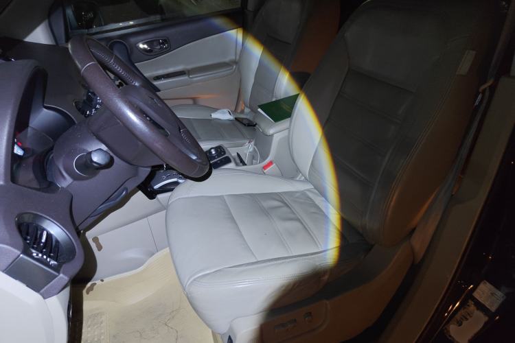 Used Renault Koleos 2012 2.5L 4x4 Comfort Edition with Navigation