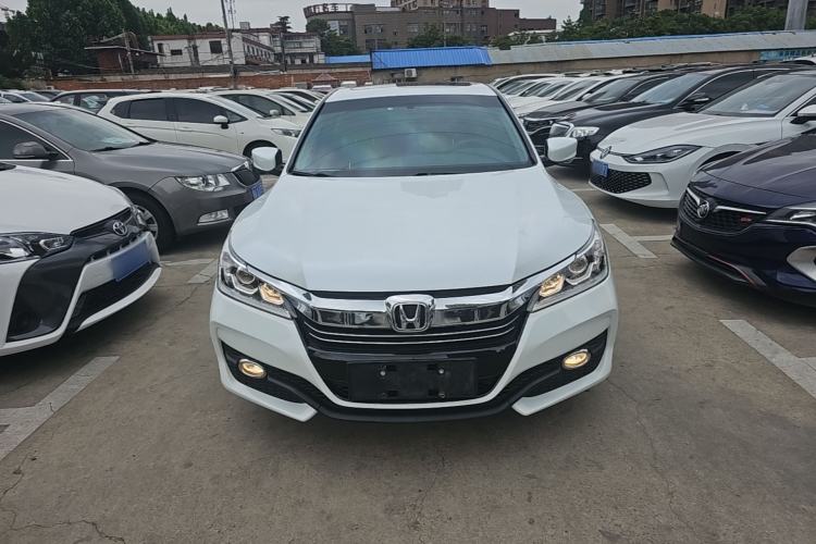 Used Honda Accord 2016 2.0L Comfort Edition

