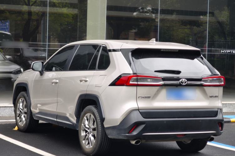 Used Toyota Wildlander 2021 2.0L CVT Two-Wheel Drive Luxury Edition Exterior 3