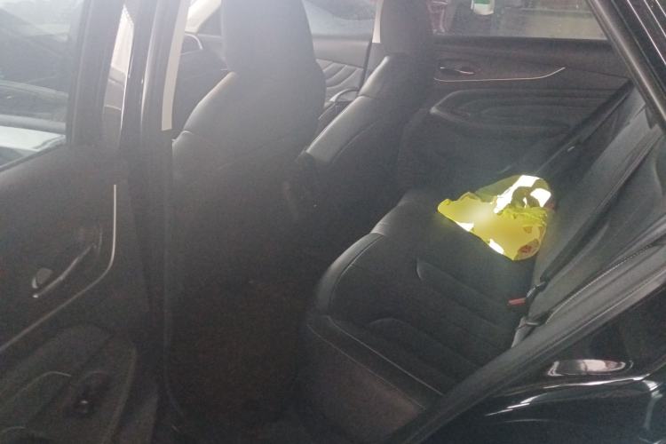 Used Venucia V DD-i 2023 110 km iE Version
