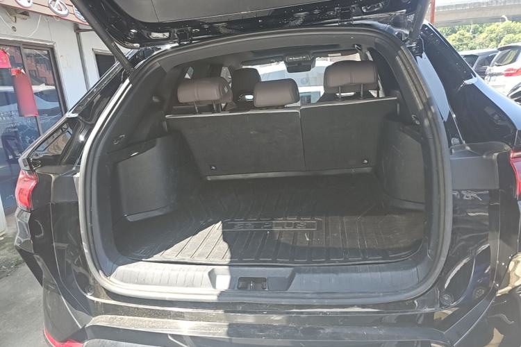 Used BYD Song PLUS New Energy 2025 EV Smart Drive Edition 605km Flagship Model
