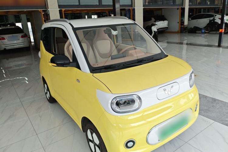 Used Wuling Hongguang MINIEV 2024 3rd Generation 215km Youth Edition
