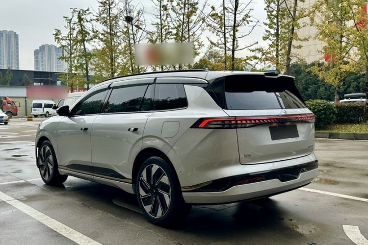 Used Dongfeng eπ eπ008 2024 210Max Range-Extended Version 6 Seats