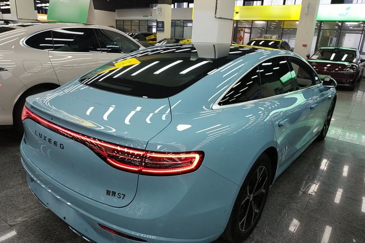 Used Hima Luxeed S7 2024 Max Rear-Drive Long-Range Intelligent Driving Version