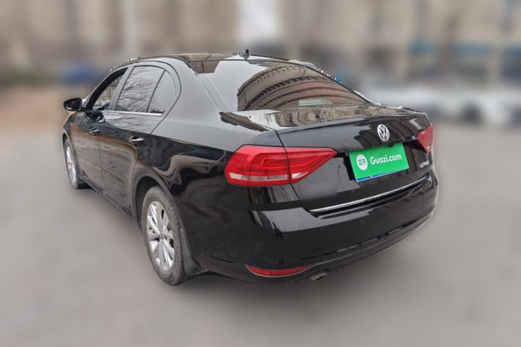 Used Volkswagen Lavida 2017 1.6L Manual Comfort Edition