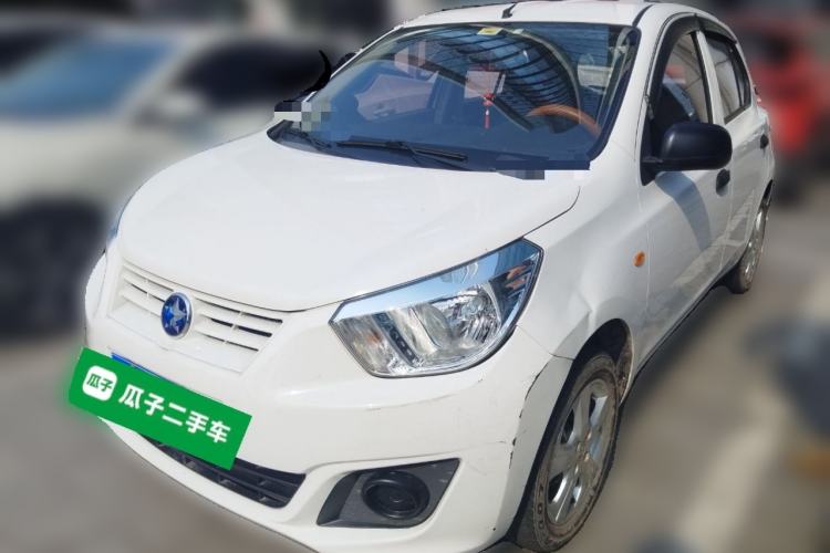 Used Venucia R30 2014 1.2L Manual Luxury Edition