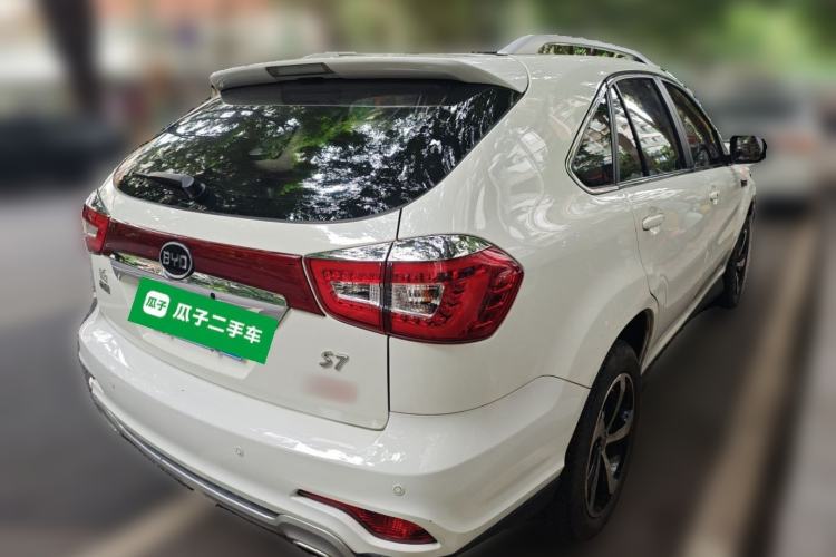 Used BYD S7 2015 2.0T Upgraded Automatic Luxury Version