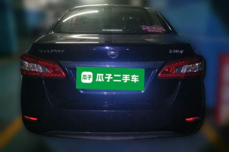 Used Nissan Sylphy 2012 1.6 XL Manual Luxury Edition Rear