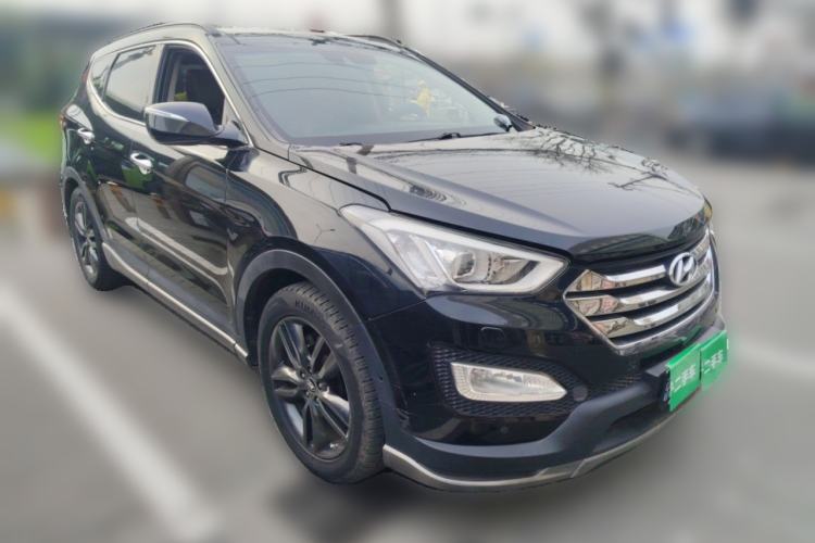 Used Hyundai Santa Fe Classic 2013 Revised Version 3.0L Four-Wheel Drive Flagship Edition Euro IV Front Right 45 Deg