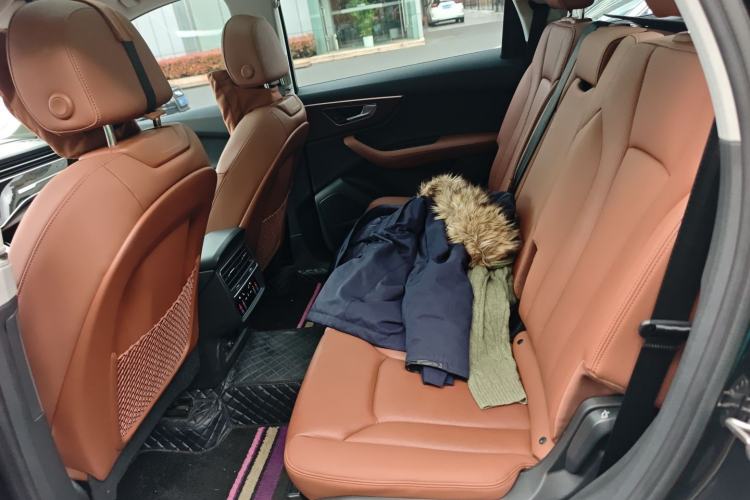 Used Audi Q7 2023 55 TFSI quattro S line Sport Edition Left Rear Seat