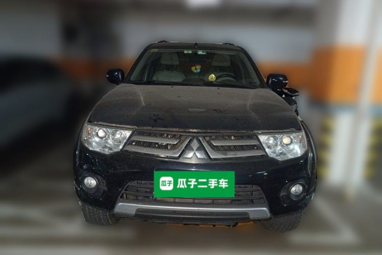 Used Mitsubishi Pajero Sport 2013 3.0L Automatic Two-Wheel Drive Luxury Edition Front
