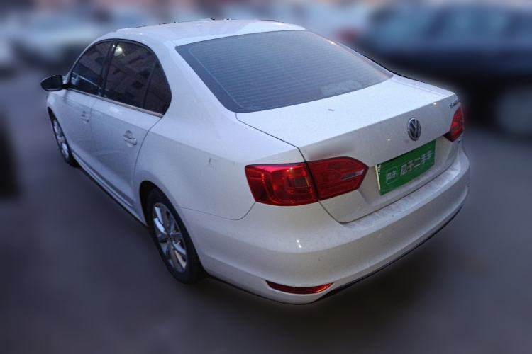 Used Volkswagen Sagitar 2012 1.4TSI Automatic Luxury Edition