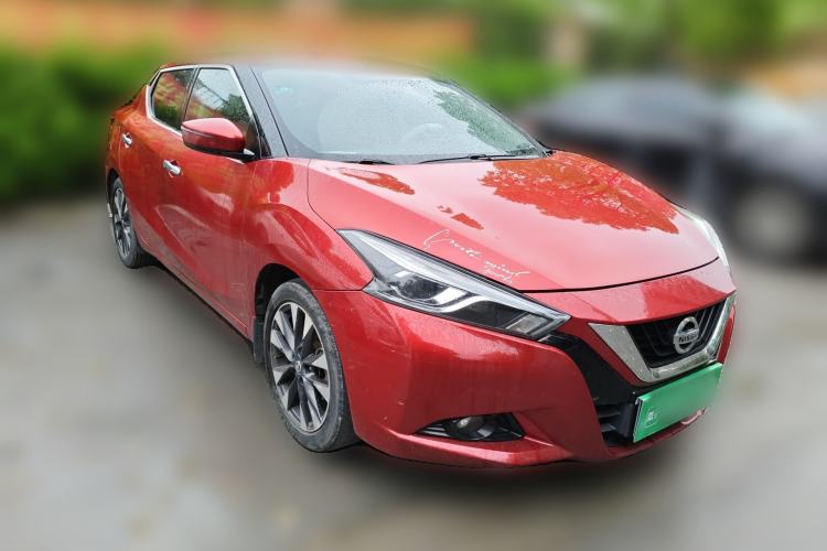 Used Nissan Lannia 2016 1.6L CVT Smart Cool Edition Front Right 45 Deg