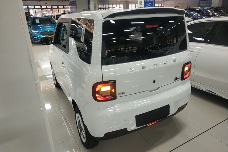 Used Geely Galaxy Panda 2025 210 km – Yuanqi Bear Rear Left 45 Deg