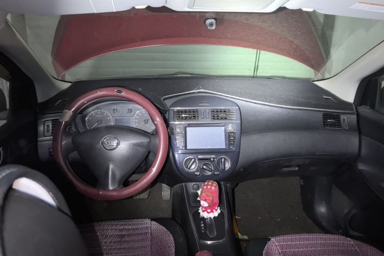 Used Nissan Tiida 2011 1.6L CVT Comfort Model
