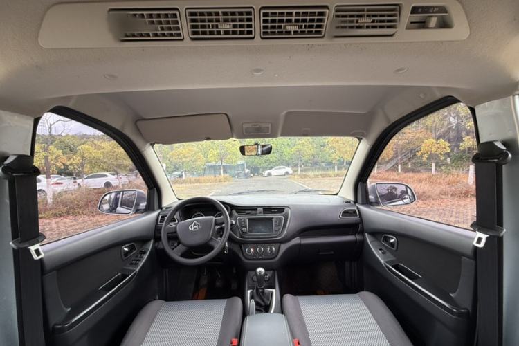 Used CHANGAN KAICHENG Ounuo S 2023 1.5L Deluxe Edition Dual-Steaming Air-Conditioned Passenger Van JL473QG 7 Seats Interior 2