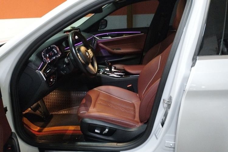 Used BMW 5 Series 2022 Second Facelift 525Li M Sport Package