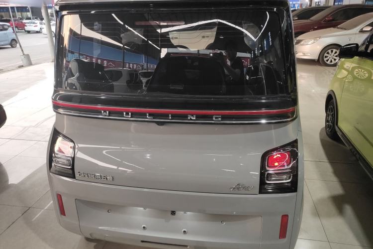 Used Wuling Air ev 2023 - Four Seats - Standard Edition