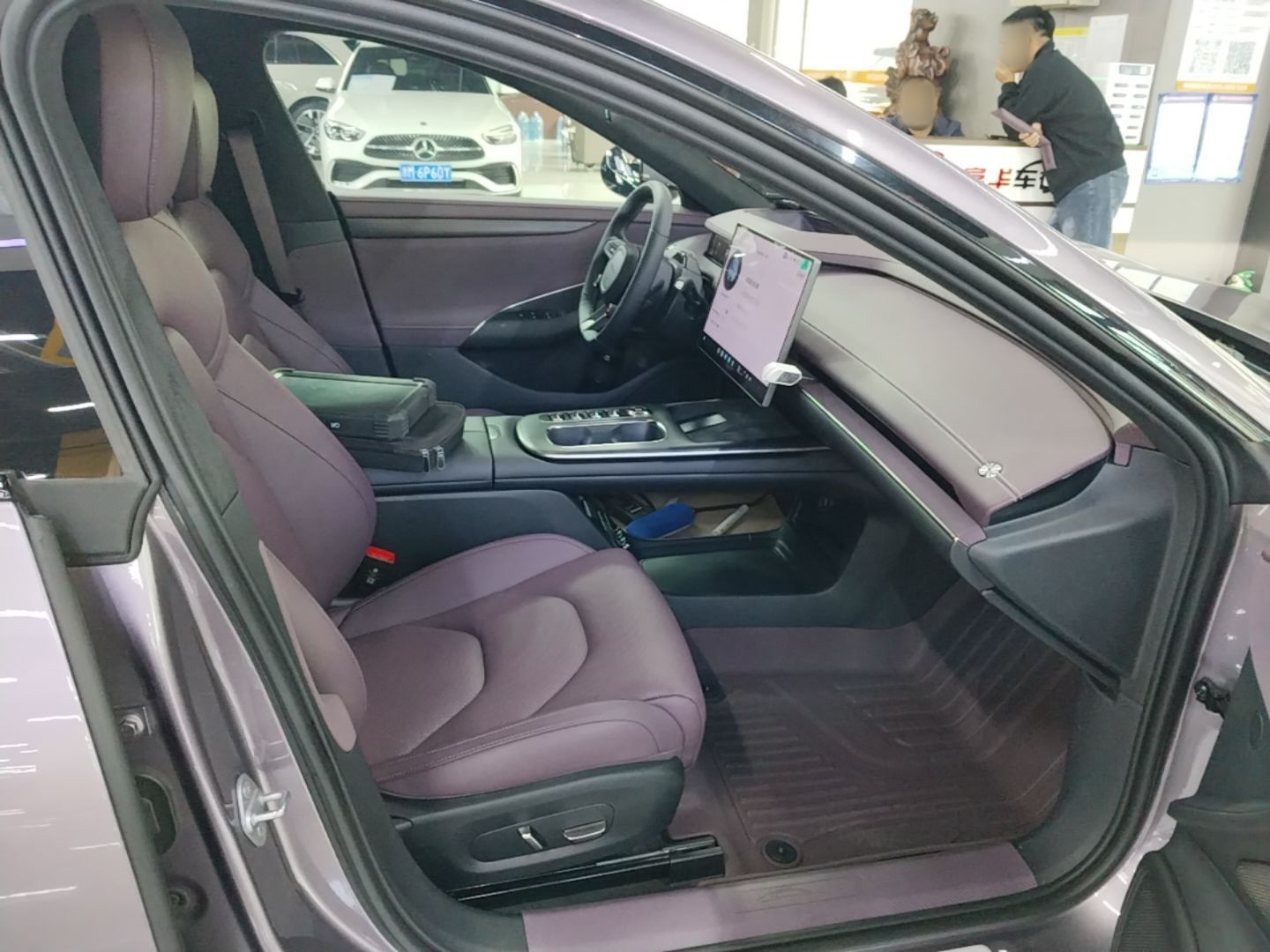 Xiaomi Auto SU7 2024 Four-Wheel Drive Ultra-Long Range Advanced Intelligent Driving Max Edition — снимка 19
