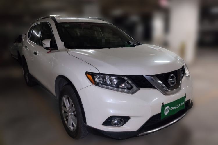 Used Nissan X-Trail 2014 2.0L CVT Comfort Edition 2WD Front Right 45 Deg