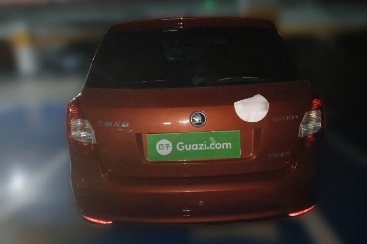 Used Skoda Fabia 2014 1.4L Automatic Crystal Edition