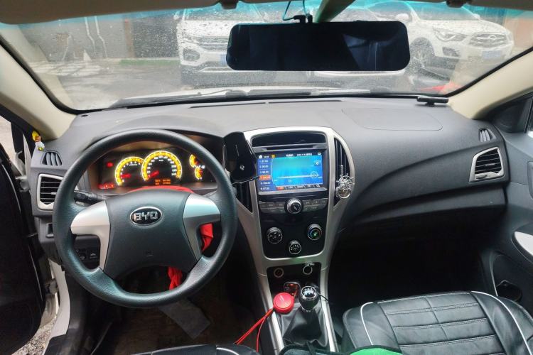 Used BYD F3 2015 Energy-Efficient Model 1.5L Manual Comfort Edition
