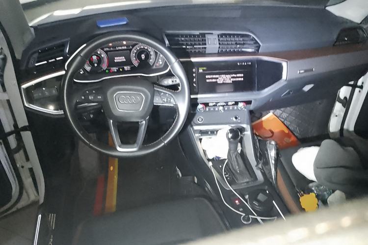 Used Audi Q3 2023 35 TFSI Fashion Elegant Version (1.4T)