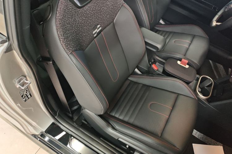 Used MINI JCW 2025 JOHN COOPER WORKS
