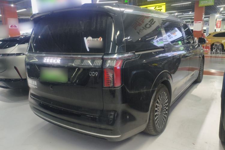 Used Zeekr 009 2024 7-Seater Walk-Through Version Four-Wheel Drive 108 kWh
