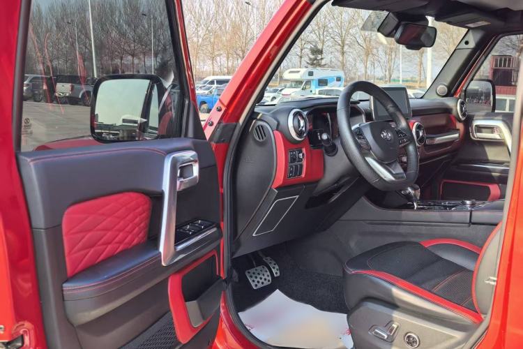 Used BAIC Off-Road BJ40 2018 PLUS 2.3T Automatic Four-Wheel Drive Flagship Version China V Emission Standard