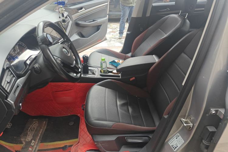 Used Volkswagen Bora 2019 1.5L Manual Fashion Edition
