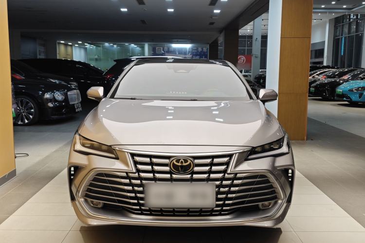 Used Toyota Avalon 2024 Dual-Motor 2.0L Luxury Edition