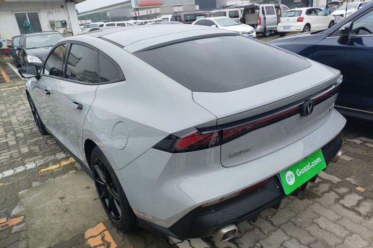 Used CHANGAN UNI-V 2022 1.5T Prestige Version Rear Left 45 Deg