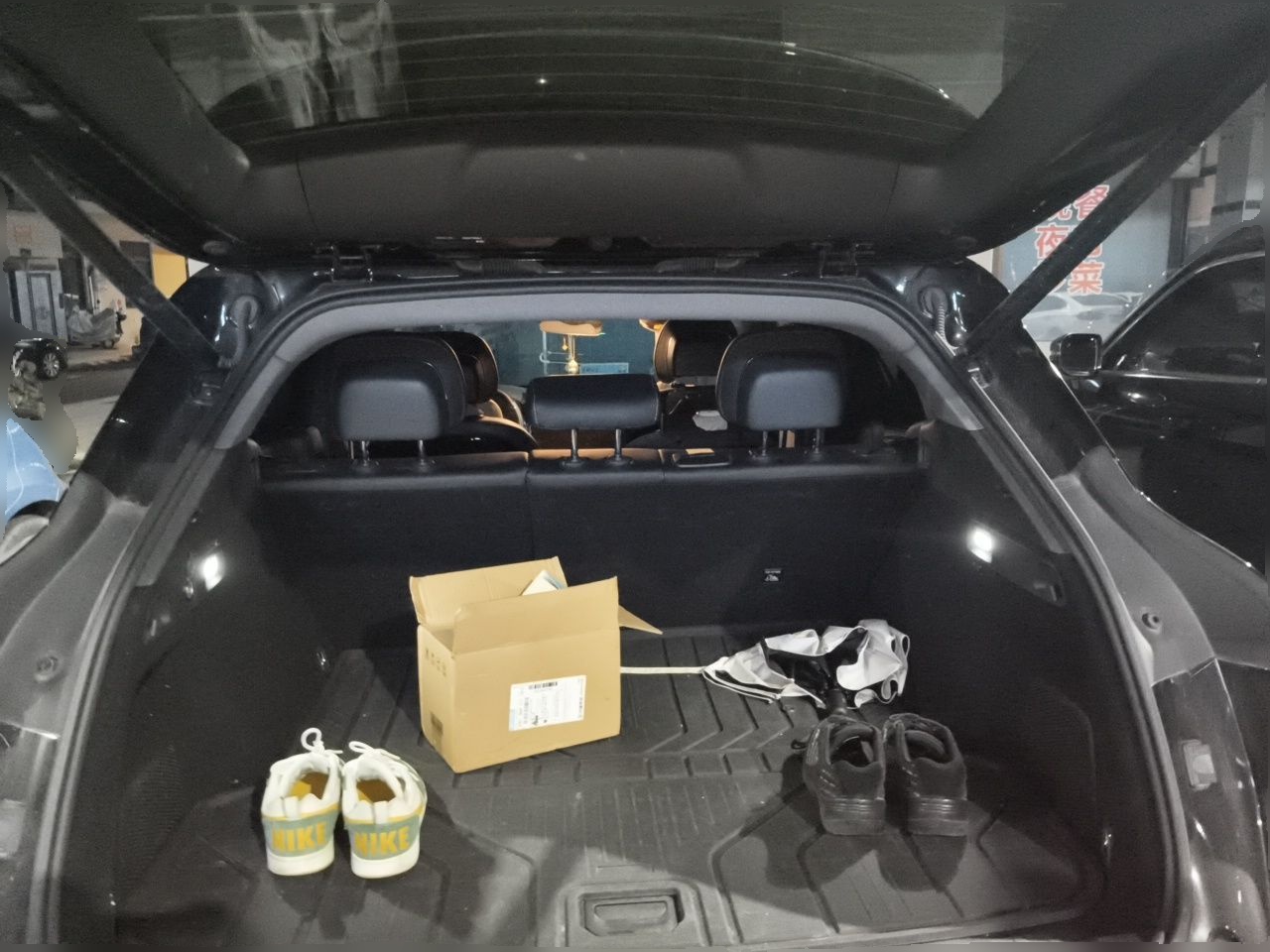 Zeekr 7X 2025 75 kWh Rear-Wheel Drive Intelligent Driving Version — снимка 16