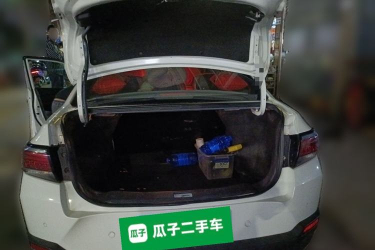 Used Venucia D60 2019 1.6L XL CVT Smart Connect Elite Edition