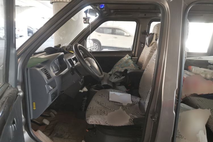 Used BAIC Weiwang 306 2011 1.3L base model 7 seats Left Front Seat