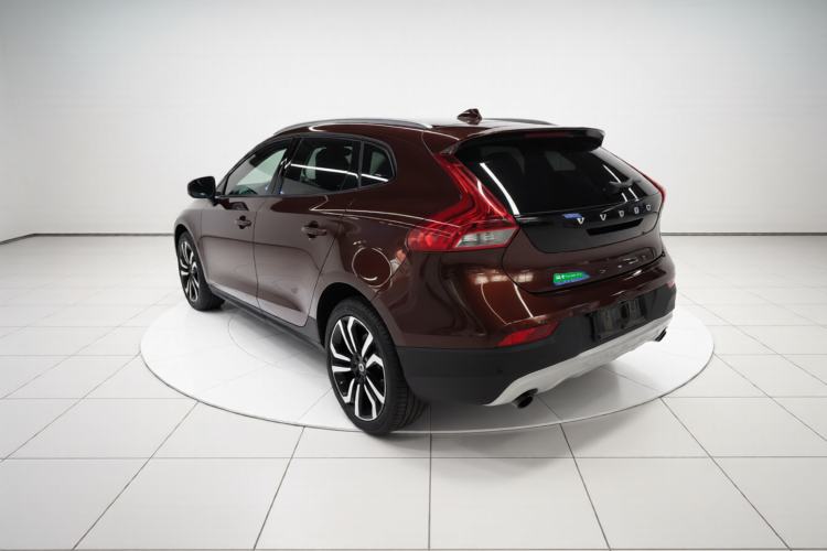 Used Volvo V40 2017 Cross Country T3 Zhiya Edition Exterior 2