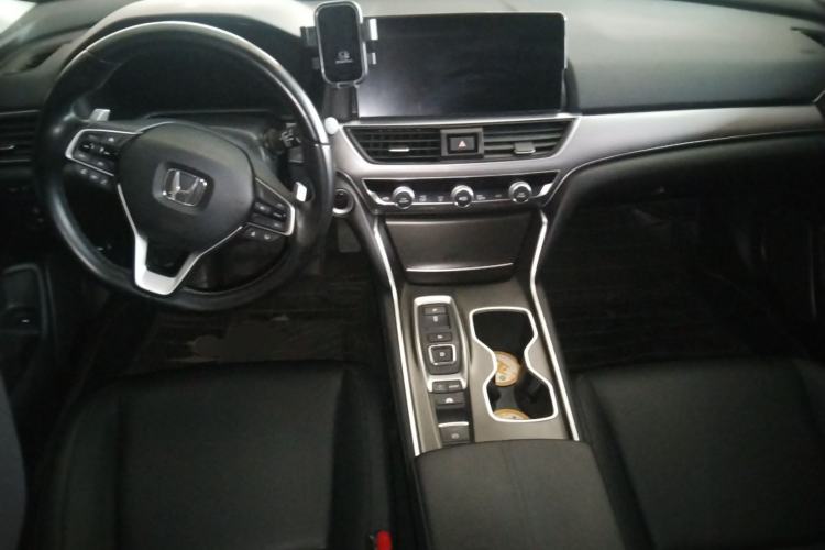 Used Honda Accord 2022 Xing·Hybrid 2.0L Xingling Version Center Console