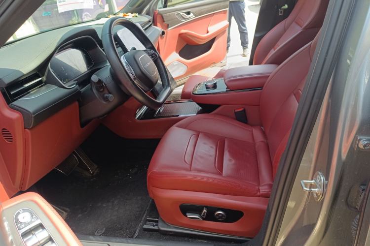 Used SERES SF5 2021 Four-Wheel Drive Freedom Expedition Edition
