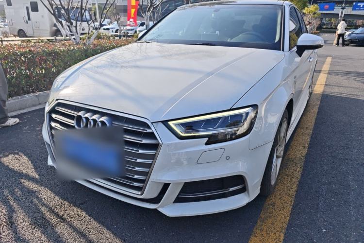 Used Audi A3 2020 Limousine 35 TFSI Fashion Edition China VI Emission Standard