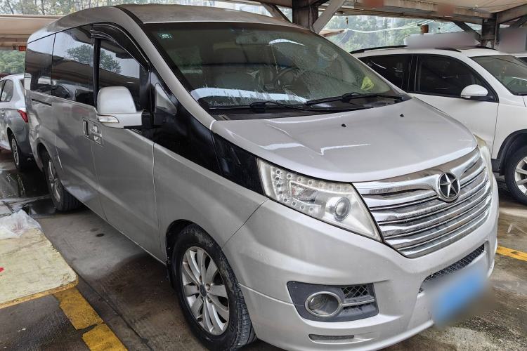 Used JAC Refine M5 2013 2.0T Gasoline Automatic Business Edition
