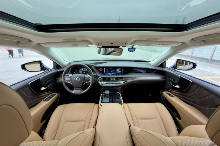 Used Lexus LS 2020 500h Excellence Edition China VI standard