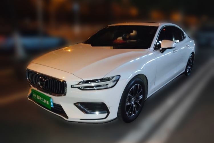 Used Volvo S60 2021 T4 Zhiyi Luxury Edition