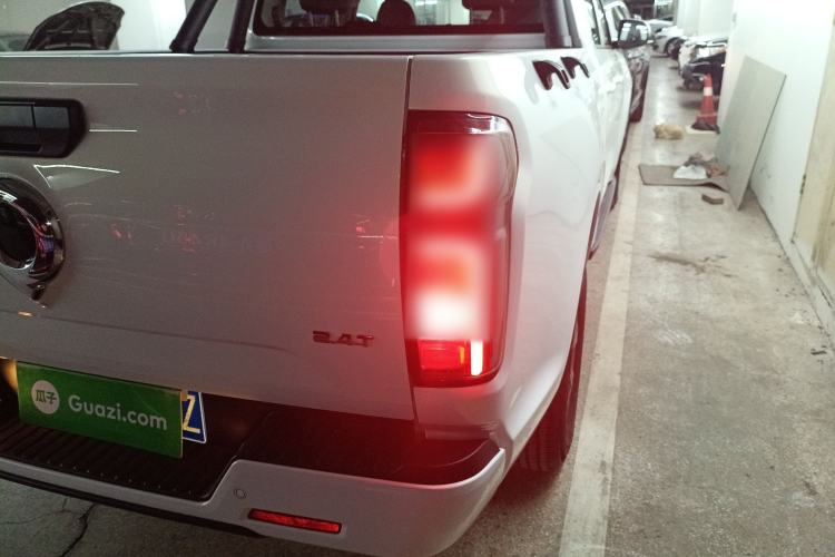 Used Great Wall Poer 2024 2.4T Commercial Version Automatic Diesel 4x4 Elite Edition Right Rear Taillight