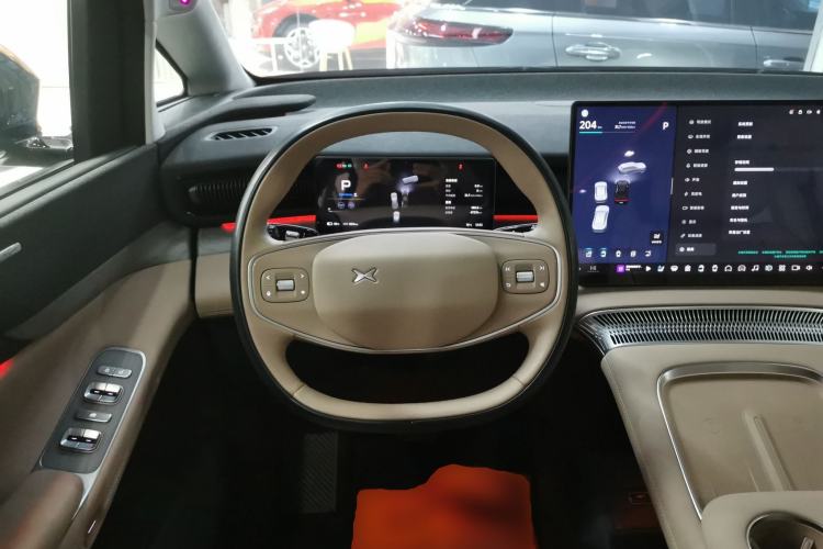 Used XPeng X9 2024 610 Long-Range Pro
