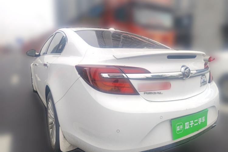 Used Buick Regal 2015 2.0L Leading Fashion Edition Exterior 3