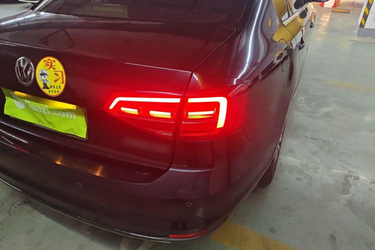 Used Volkswagen Sagitar 2017 1.6L Automatic Comfort Model
