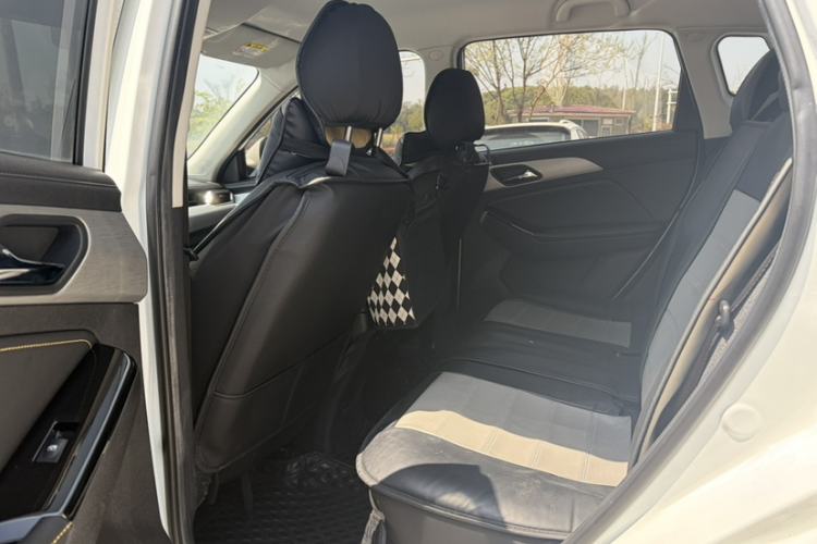 Used BAIC Beijing X3 2019 1.5T CVT Glory Edition
