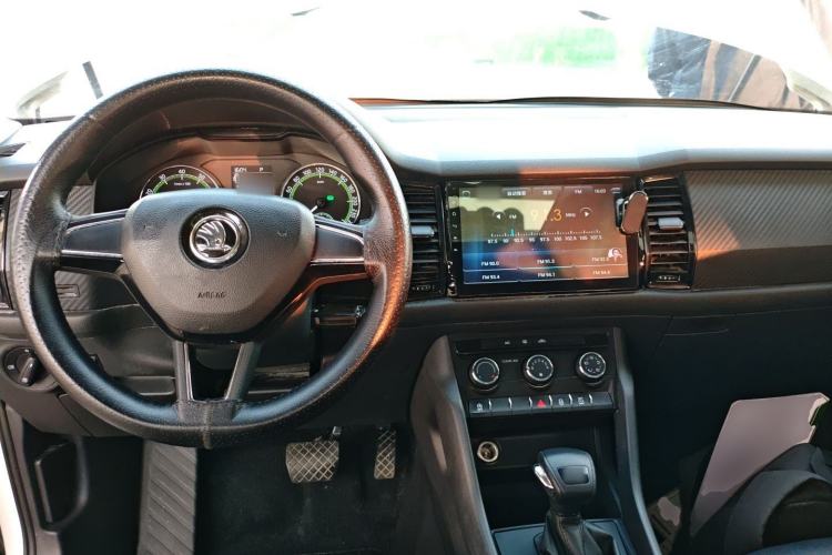 Used Skoda Kodiaq 2018 Facelifted TSI330 5-Seater Two-Wheel-Drive Standard Edition