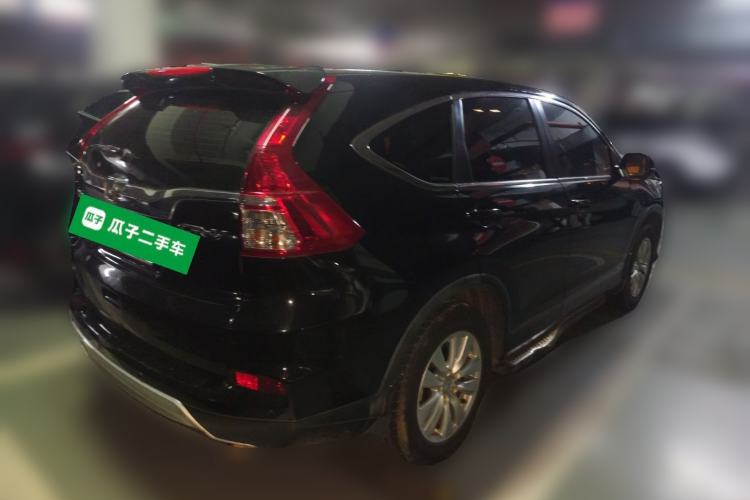 Used Honda CR-V 2016 2.0L two-wheel drive Urban Edition Rear Right 45 Deg